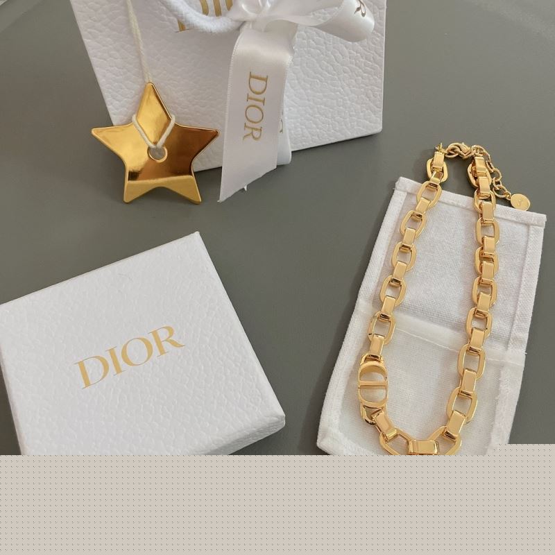 ch**an D*or necklaces